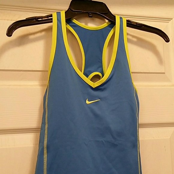 Nike running tank - Picture 2 of 3